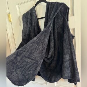 Fuzzy American Eagle tank top